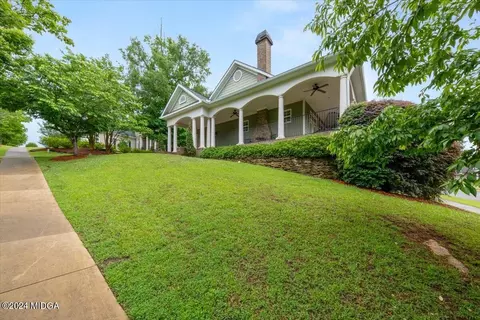 522 Waverly Park Dr, Macon, GA 31210