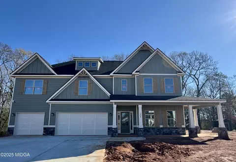 204 Bella Notte Cir #37A, Warner Robins, GA 31088