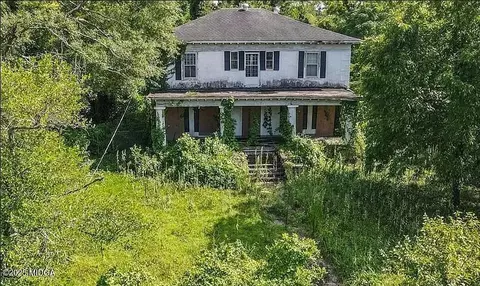 2770 Napier Ave, Macon, GA 31204