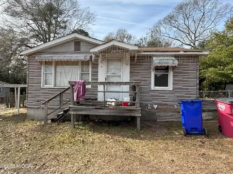 4555 Bishop Rd, Macon, GA 31206