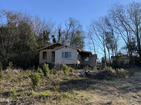 470 Holloway St, Macon, GA 31206
