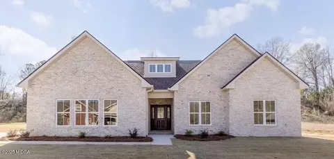 406 Collins Estate Ave, Centerville, GA 31028