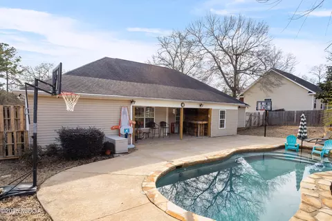 Exterior - 207 Cade Ter, Warner Robins, GA 31088 photo 7 of 16