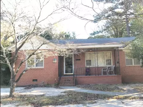 1166 Lamont St, Macon, GA 31204