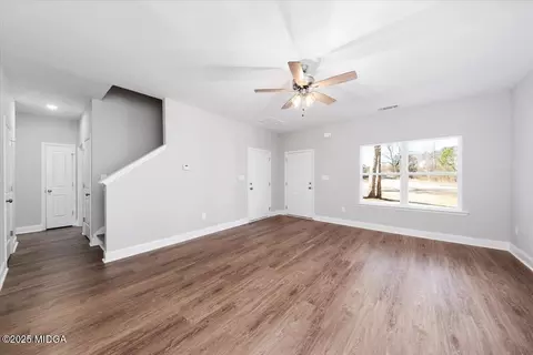 372 Walnut Grove Rd, Gray, GA 31032 photo 4