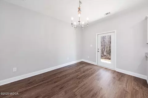 372 Walnut Grove Rd, Gray, GA 31032 photo 8