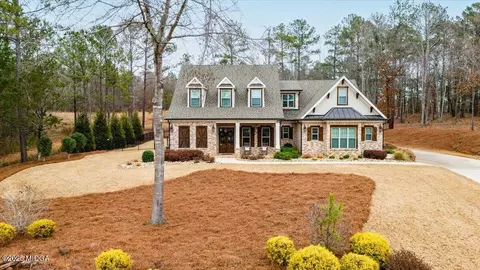 112 Tee Dr, Forsyth, GA 31029