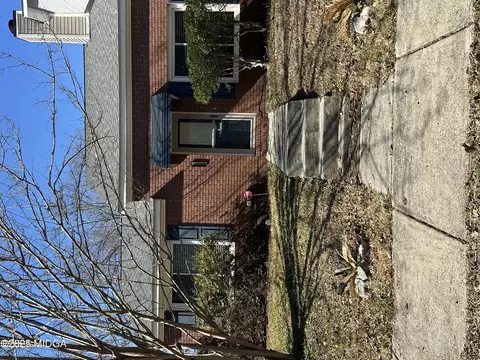 114 Manor Row, Macon, GA 31210