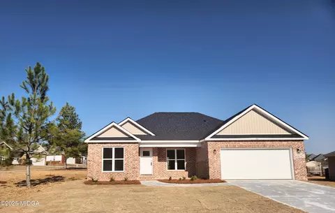 216 Christine Cir, Perry, GA 31069