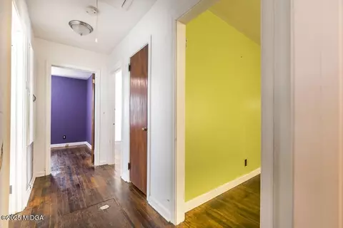 Entry Way - 110 Pine Dr, Warner Robins, GA 31088 photo 1 of 1