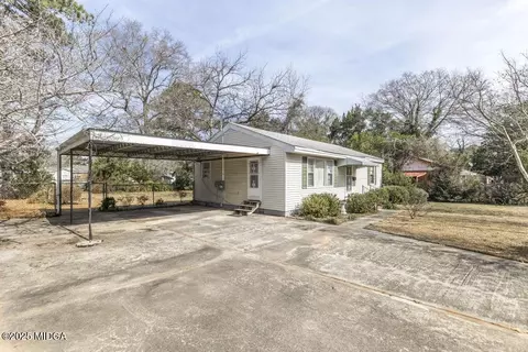 Other - 110 Pine Dr, Warner Robins, GA 31088 photo 4 of 6