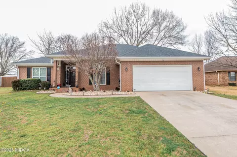 107 Wesley Way, Warner Robins, GA 31093