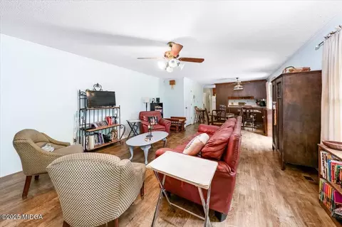 Living - 272 Gordon Rd, Gray, GA 31032 photo 1 of 2