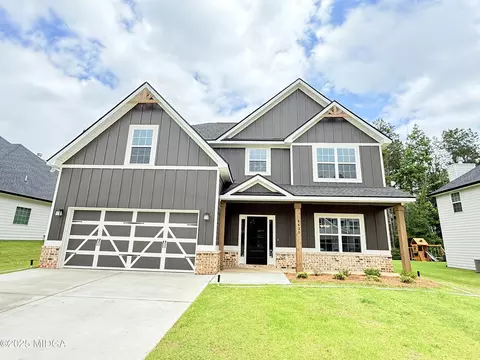 4430 Mercutio, Forsyth, GA 31029