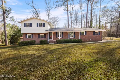 246 Alexandria Dr, Macon, GA 31210