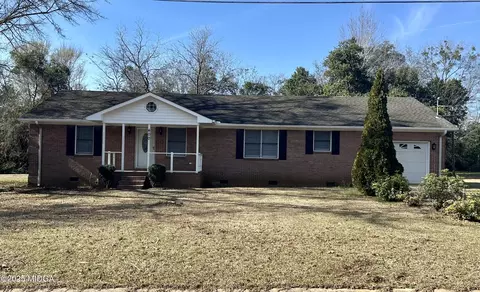400 Spillers St, Fort Valley, GA 31030