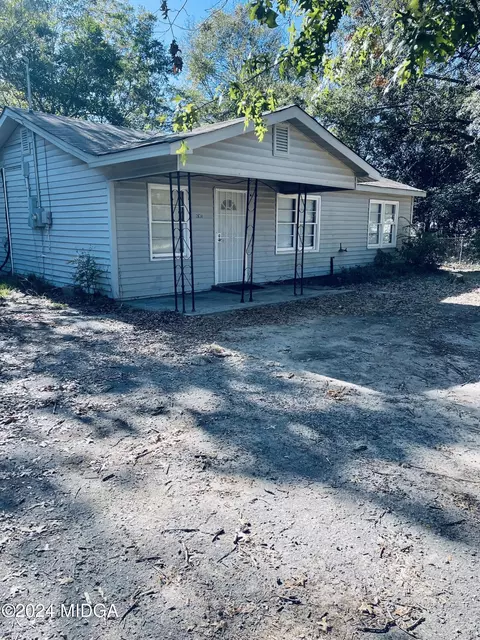2638 Deeb Dr, Macon, GA 31206