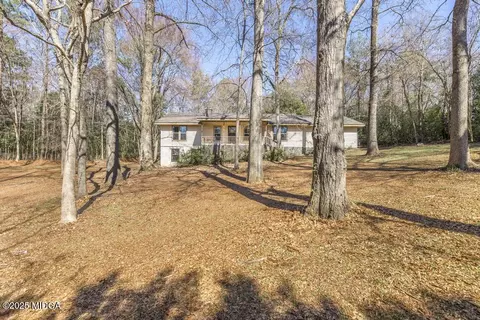 3601 Joycliff Rd, Macon, GA 31211