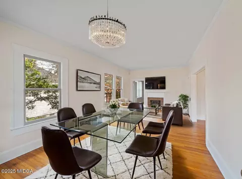 Dining - 313 Corbin Ave, Macon, GA 31204 photo 1 of 3