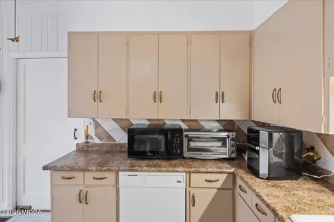 Kitchen - 313 Corbin Ave, Macon, GA 31204 photo 1 of 5