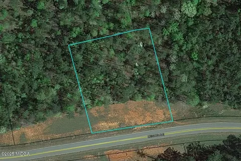 122 Heights Ave, Forsyth, GA 31029