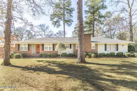 415 Granada Ter, Warner Robins, GA 31088