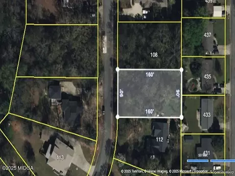 110 Laurel Oak Ln, Warner Robins, GA 31093