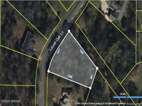118 Laurel Oak Ln, Warner Robins, GA 31093