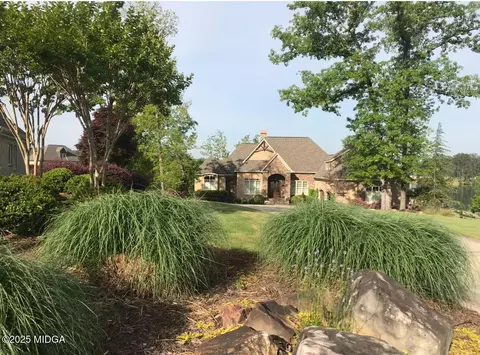241 Shoreline Way, Macon, GA 31220