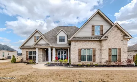 107 Blue Mist Ln, Kathleen, GA 31047