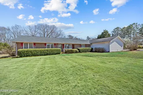 1573 Highway 42, Forsyth, GA 31029