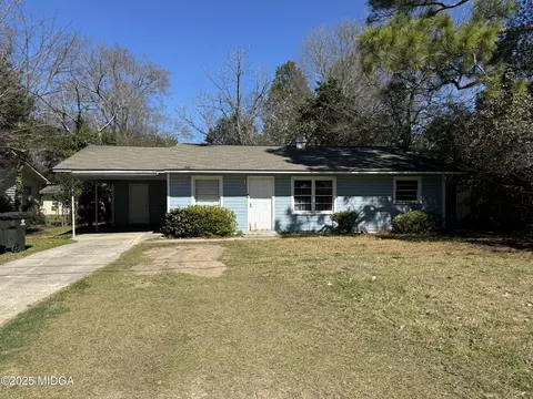 150 Francis St, Warner Robins, GA 31093