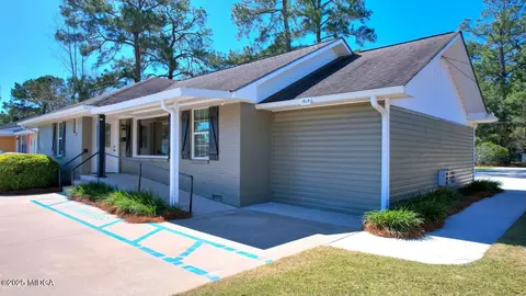 1915 Palmyra Rd, Albany, GA 31701