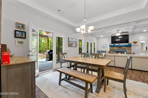 Dining - 107 Westbrook Ct, Jackson, GA 30233 photo 4 of 4