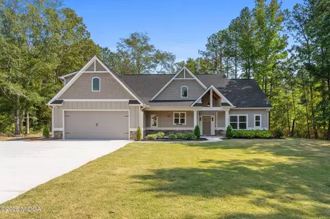 Exterior - 107 Westbrook Ct, Jackson, GA 30233 photo 8 of 8