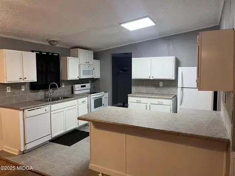 111 Mandy Ct, Macon, GA 31211 photo 8