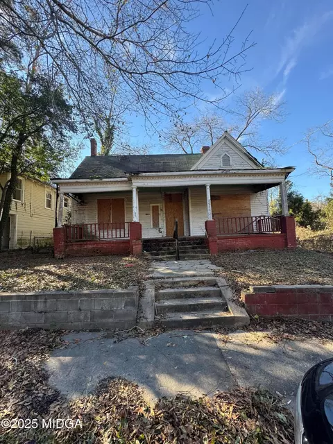 1159 Hugenin Ave, Macon, GA 31204