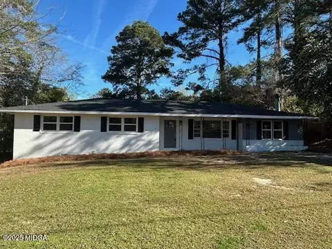 325 Draper St, Warner Robins, GA 31088