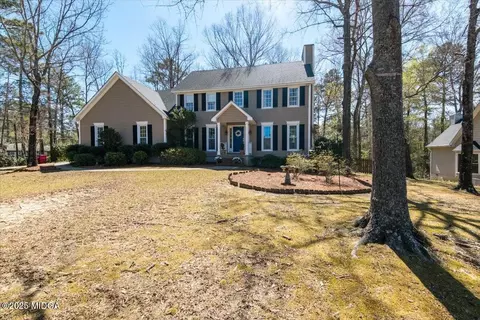 100 Hillbrooke Ct, Macon, GA 31210