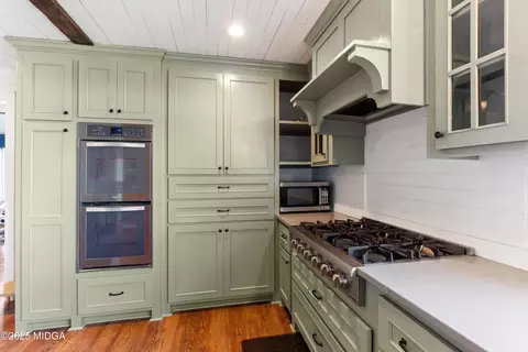 Kitchen - 123 Abney Rd, Cochran, GA 31014 photo 6 of 9