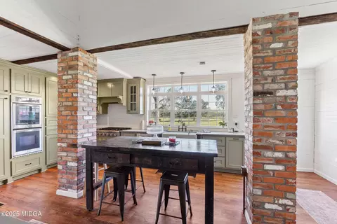 Kitchen - 123 Abney Rd, Cochran, GA 31014 photo 1 of 9