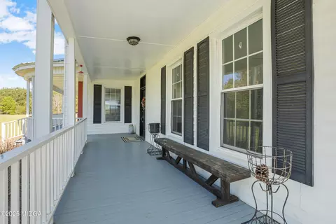 Exterior - 123 Abney Rd, Cochran, GA 31014 photo 10 of 15