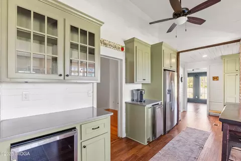 Entry Way - 123 Abney Rd, Cochran, GA 31014 photo 2 of 4
