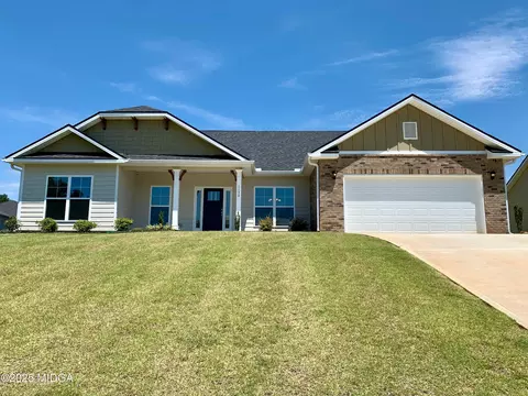 1130 Barrington Pl Way, Macon, GA 31220