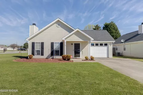 101 Albert Ct, Warner Robins, GA 31093