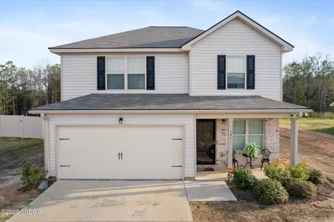 131 Goodall Woods Dr, Macon, GA 31216