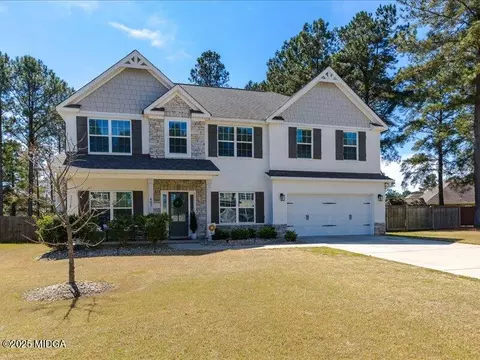 407 Newport Ave, Kathleen, GA 31047