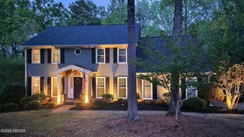 131 Tennyson Trl, Macon, GA 31210