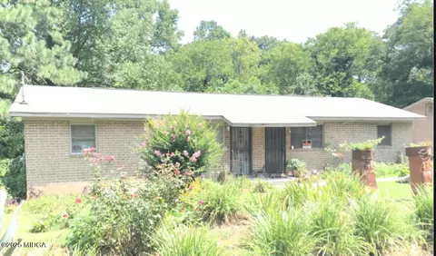 4109 Brookdale Ave, Macon, GA 31204