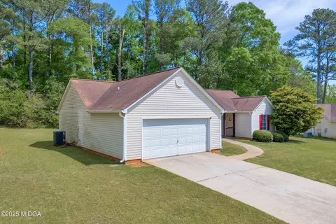 520 Arcadia Ct, Monroe, GA 30655 photo 3